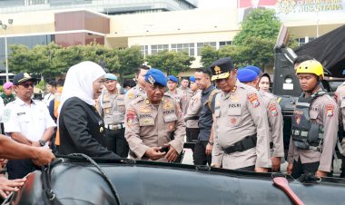 Kapoda-Jatim-Bersama-Gubernur-Tinjau-Kesiapan-Alat-Mitigasi-Bencana-Hadapi-Cuaca-Ekstrem