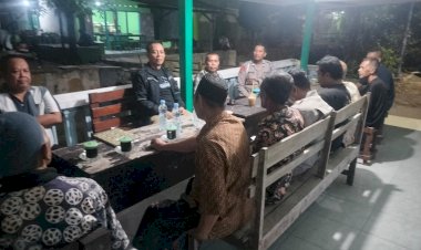 Kapolsek-Jabon-Sambang-Satkamling,-Ajak-Warga-Jaga-Kamtibmas