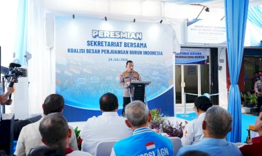 Kapolri-Desk-Ketenagakerjaan-Hadir-Berikan-Solusi-bagi-Persoalan-Buruh